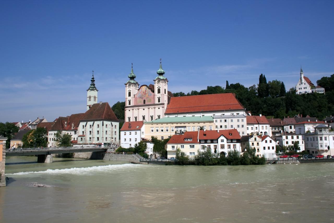 Vitus Steyr Hotel & Spa Suites Екстериор снимка